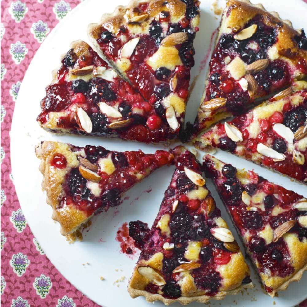 Jumbleberry tart featured
